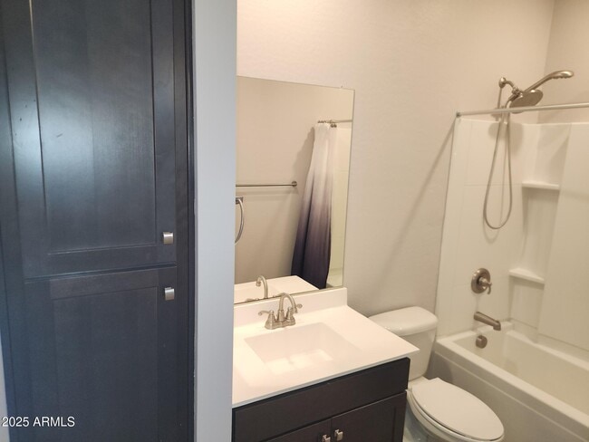 Building Photo - 13431 W Range Mule Dr