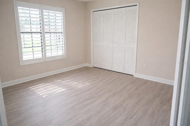 Building Photo - 1137 Maple Creek Ct