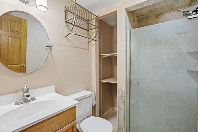 Building Photo - 409 Kensington Dr