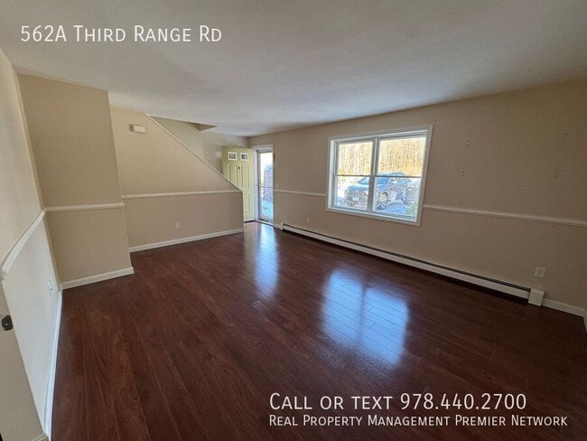 Building Photo - 562A Third Range Rd