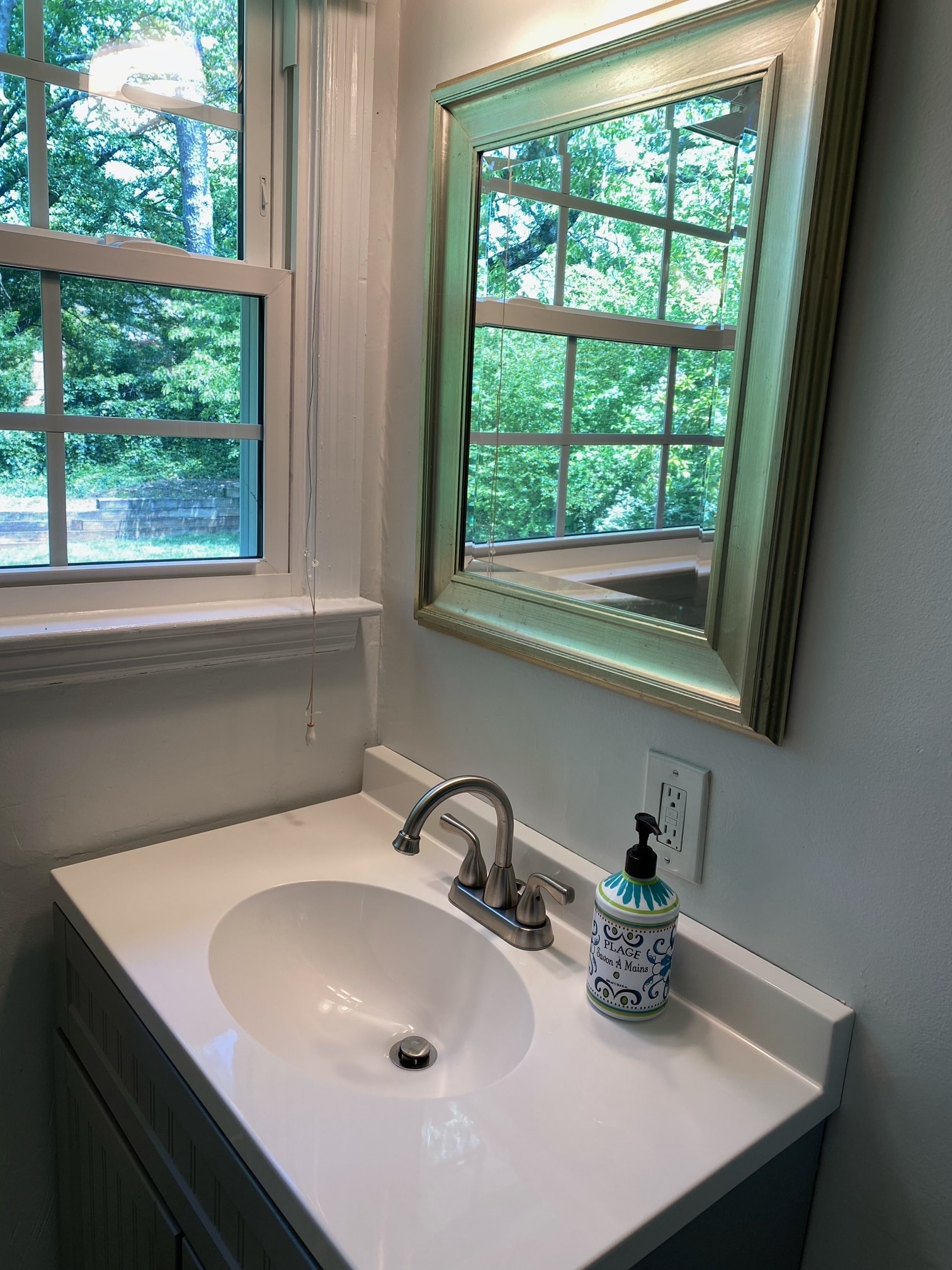 Building Photo - 1160 Saratoga Rd