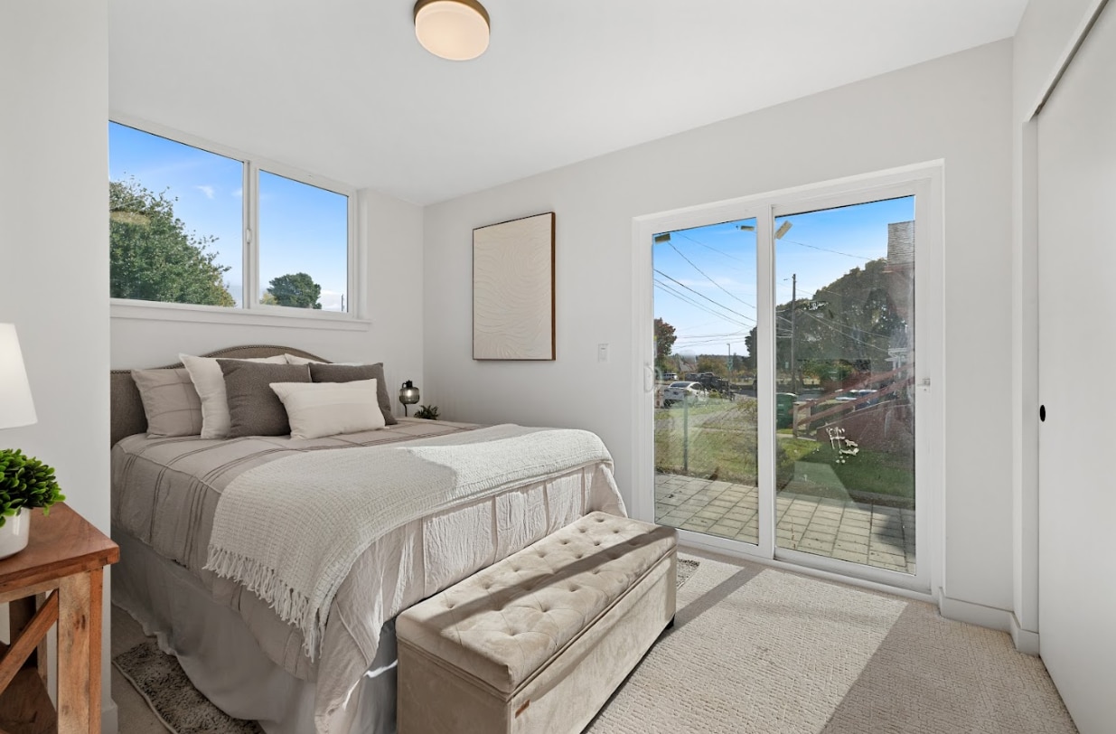 Building Photo - 2315 S Judkins St