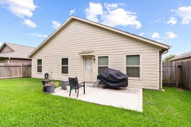 Building Photo - 9718 Ancient Elm Ln