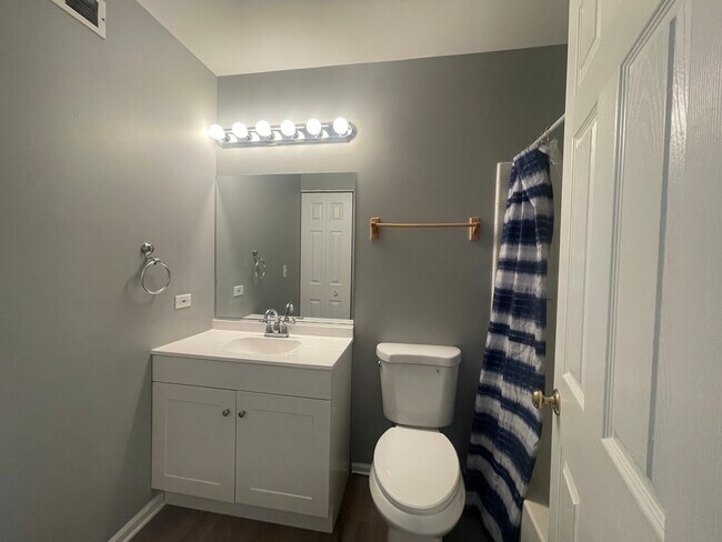 Building Photo - 2723 Preston Ct