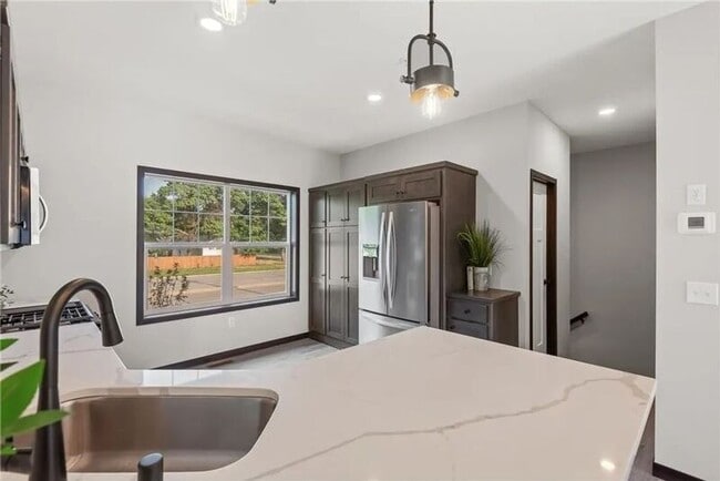 Building Photo - 10280 3rd St NE