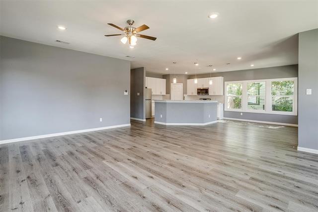 Building Photo - 1117 E Cantey St