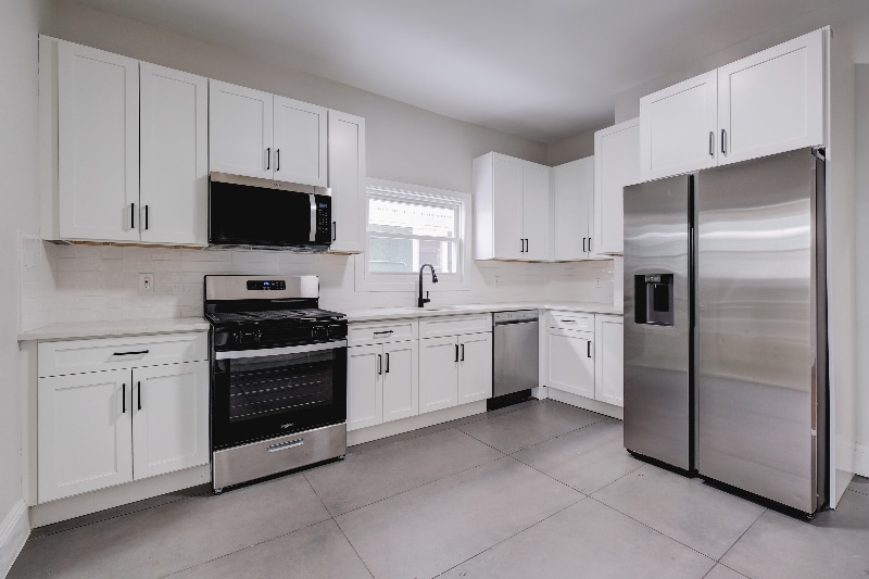 Building Photo - 5 Baldwin Ave