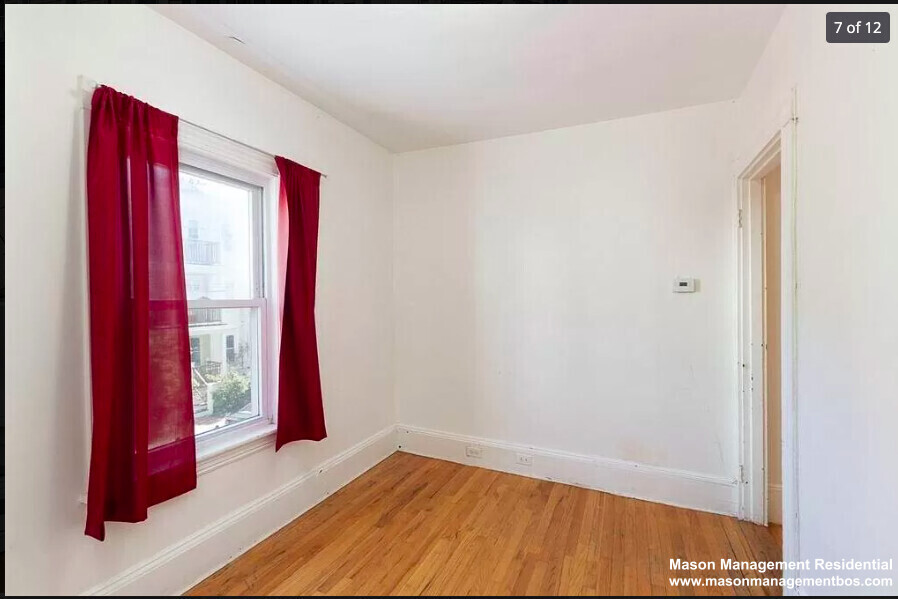 Building Photo - 40 Montfern Ave