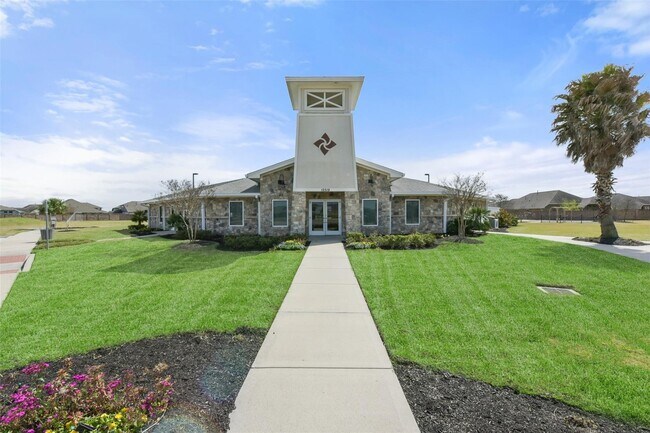 Building Photo - 3017 Broadhaven Dr