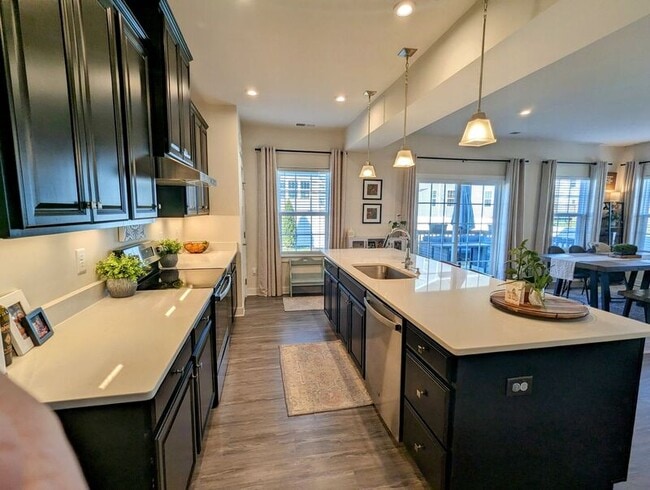 Building Photo - 3836 Knighton Cir