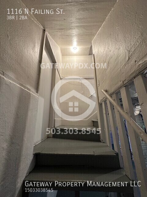 Building Photo - 1116 N Failing St