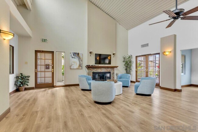 Building Photo - 3134 Via Alicante