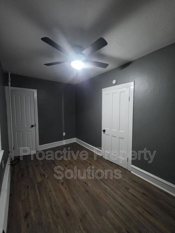 Building Photo - 532 Alder St