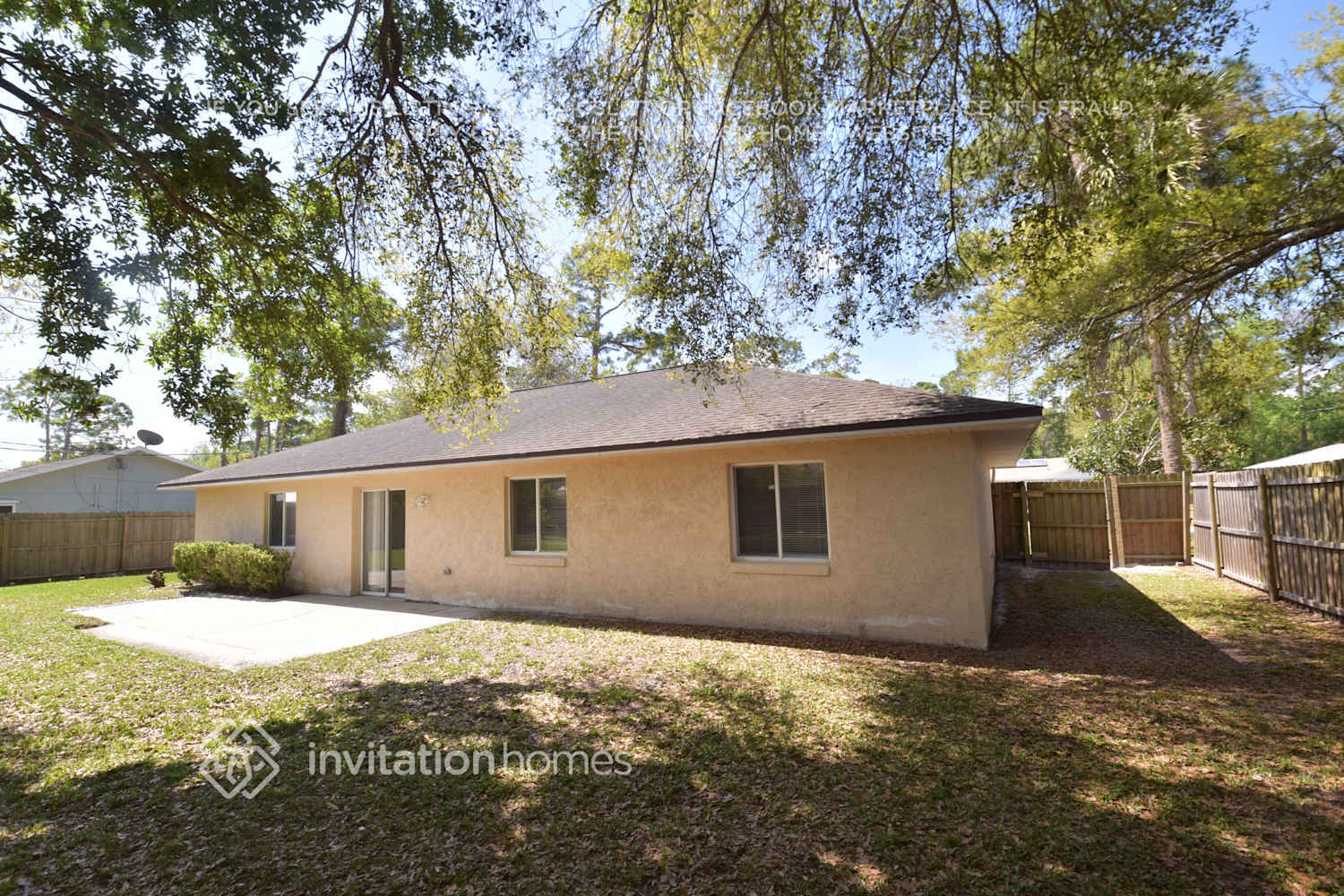 Building Photo - 3121 Silver Palm Dr