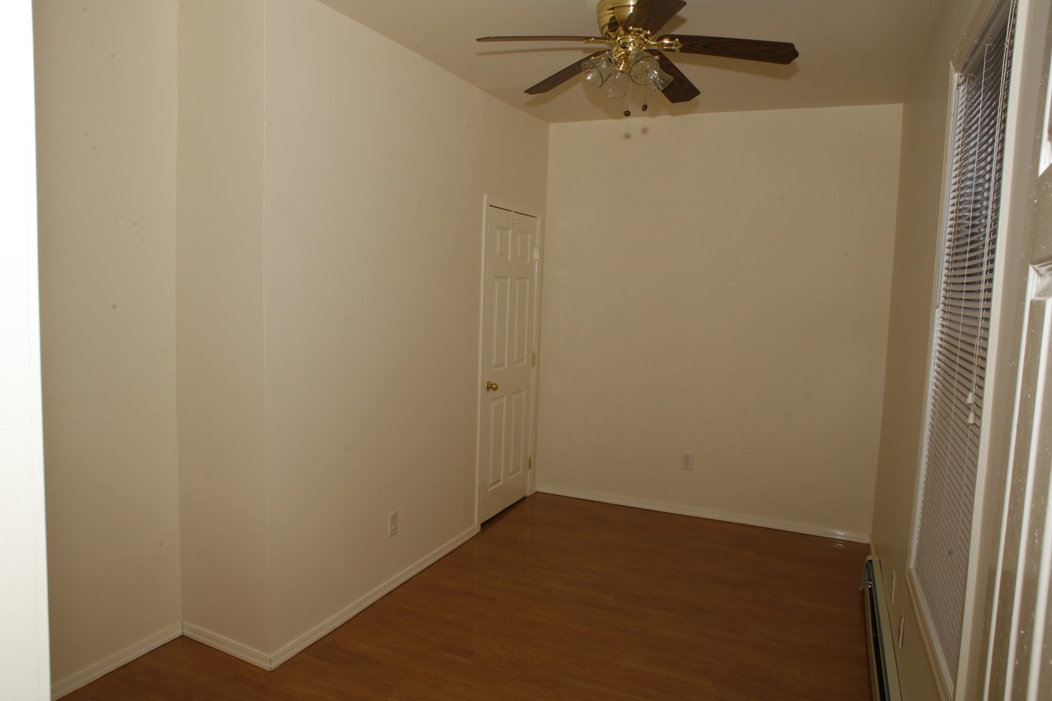 Building Photo - 429 18th Ave