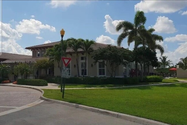 Building Photo - 8909 SW 225th Terrace