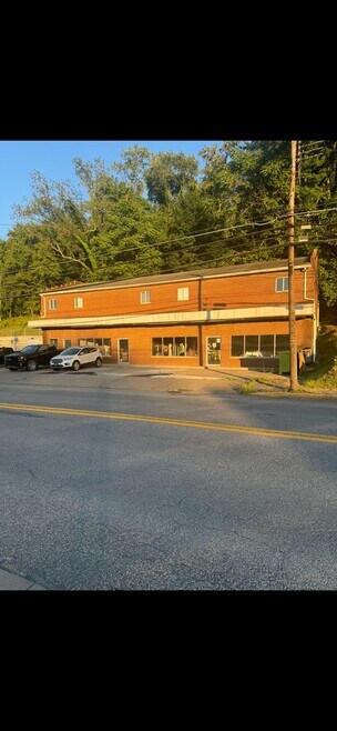 Building Photo - 1109 Speedway Ave