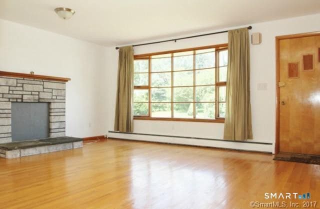 Building Photo - 101 Waller Rd