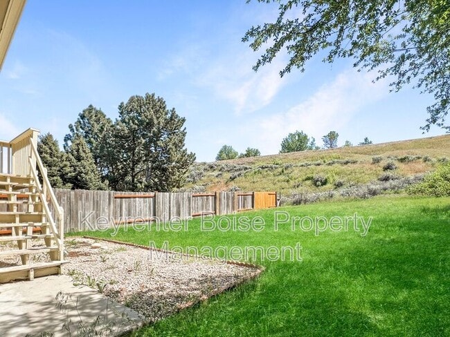Building Photo - 4101 S Minuteman Way