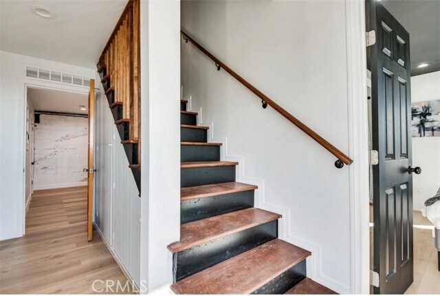 Building Photo - 12016 Rideout Way