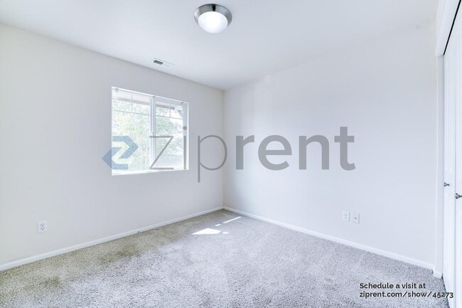 Building Photo - 18141 71st Ave E
