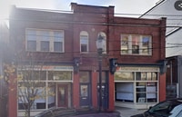 Building Photo - Spacious 2 Bedroom/1 Bath Apartment in Obs...