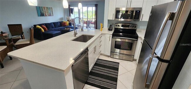 Building Photo - 2400 Feather Sound Dr