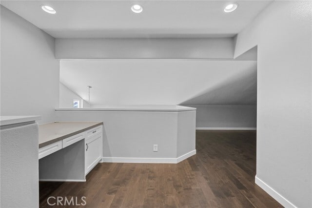 Building Photo - 29 Apache Dr