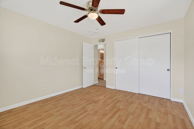 Building Photo - 2047 Goodale Ave