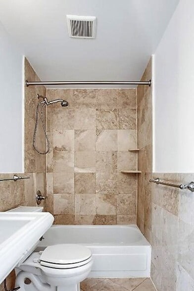 Building Photo - E 13TH ST.