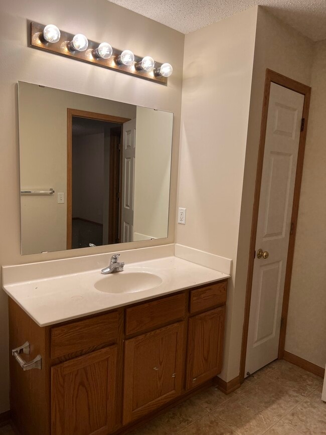 Building Photo - 17349 Gettysburg Way