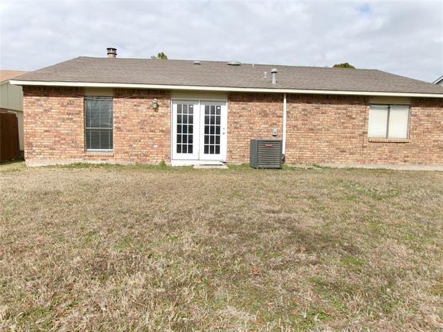 Building Photo - 1201 Independence Trail