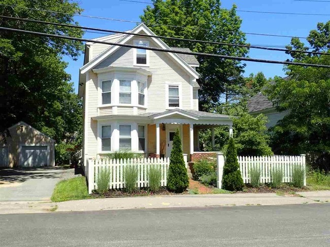 Primary Photo - 69 Winter St