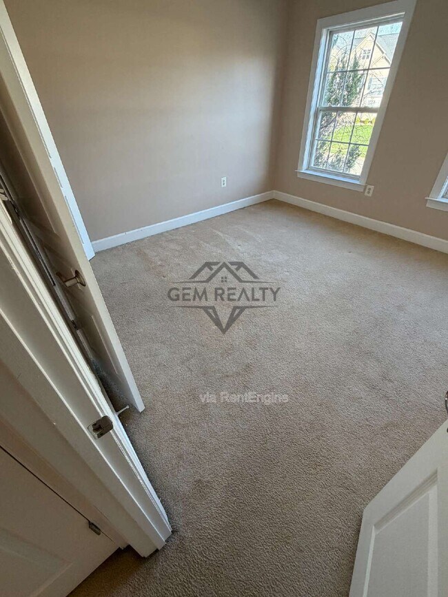 Building Photo - 3675 Expedition Dr