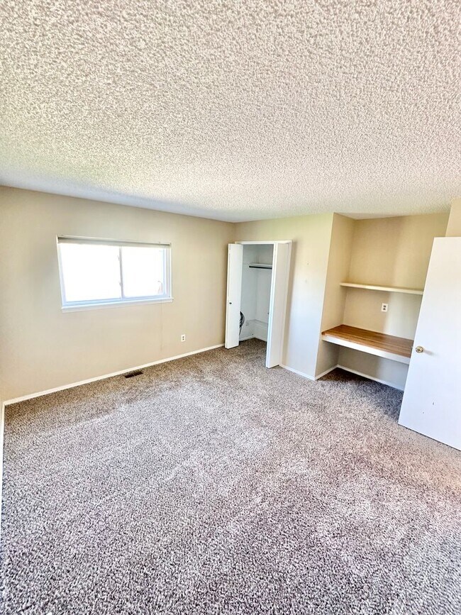 Building Photo - Beautiful home on Sausalito for rent!