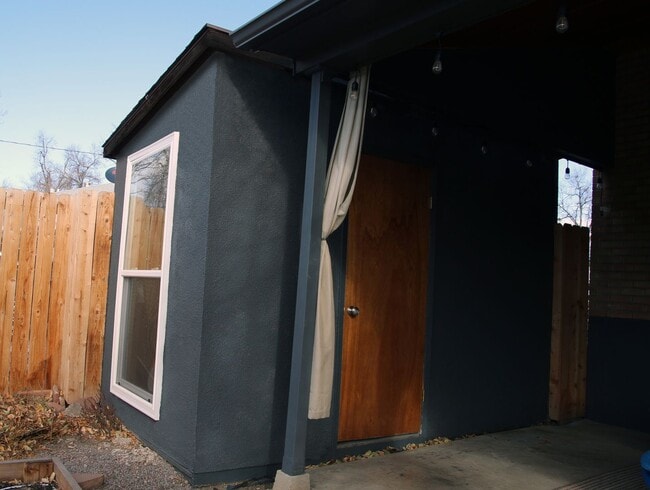 Building Photo - Incredible 5 bedroom Home in Westminster