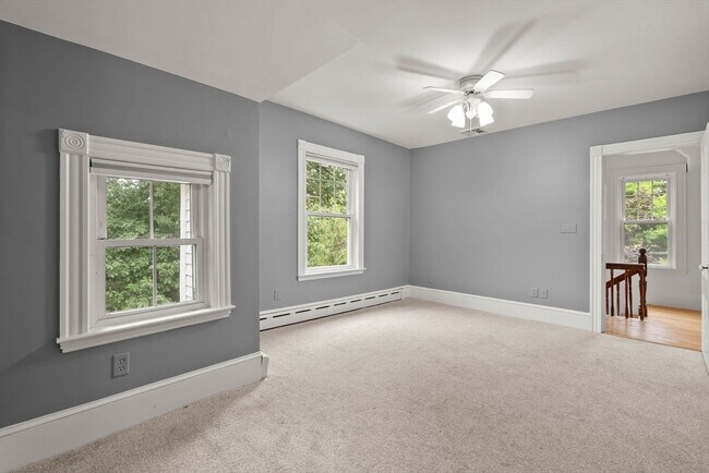 Building Photo - 103 Hollis Ave