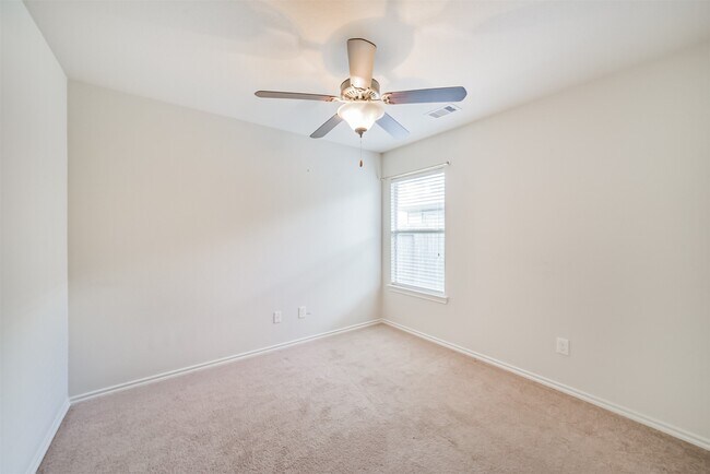 Building Photo - 1609 Peach Dale Ct