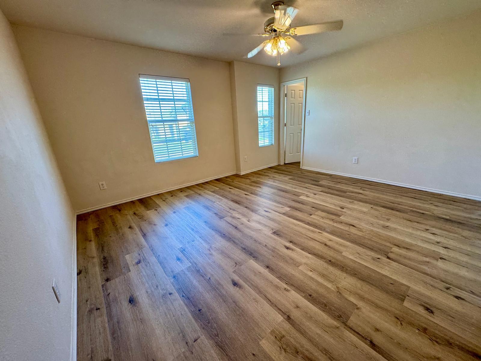 Building Photo - 13287 Fowler Dr