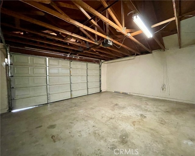 Building Photo - 2448 S Pinehurst Pl