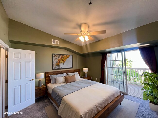 Building Photo - 1 bed 1 bath w/ Beautiful Mountain views!