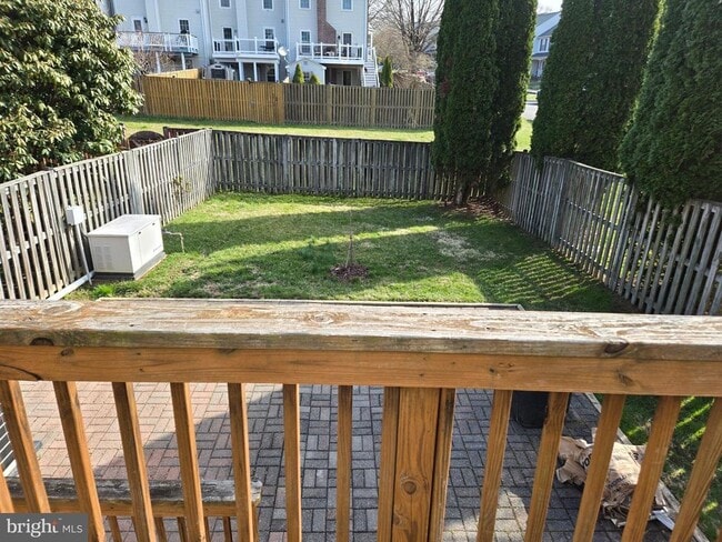 Building Photo - 300 Cinnabar Ln