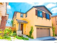 Building Photo - 780 Huron Dr