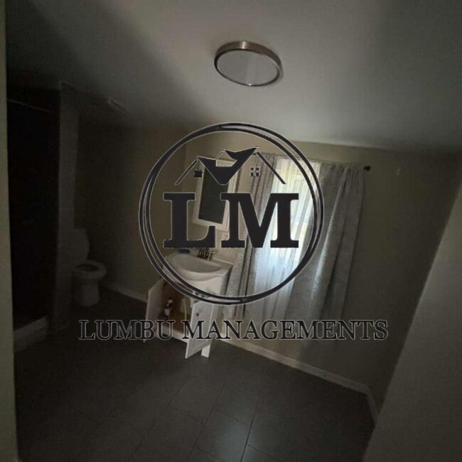 Building Photo - 421 Worsham St