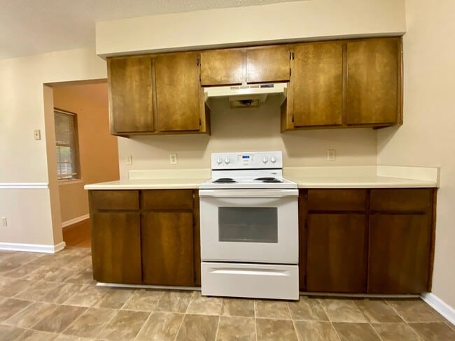 Building Photo - COMING JULY 2026! (Pet Friendly)