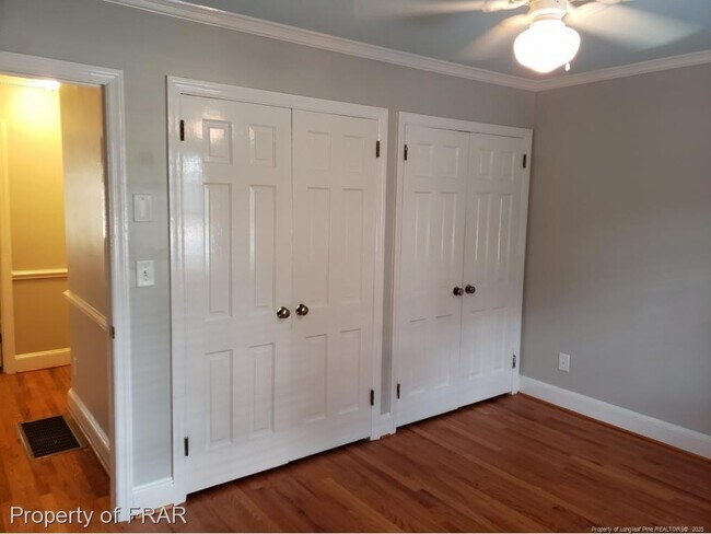 Building Photo - 311 Westview Dr