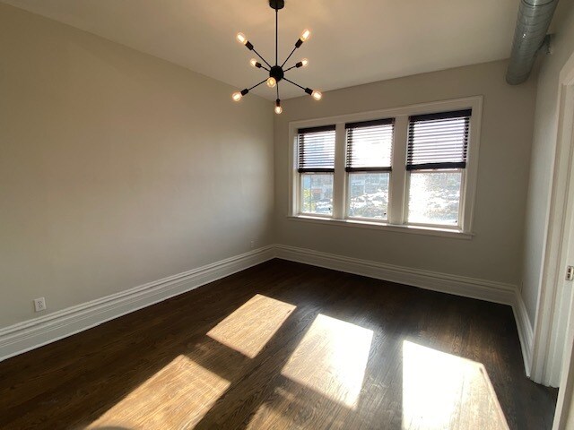 Building Photo - 1333 N Ashland Ave