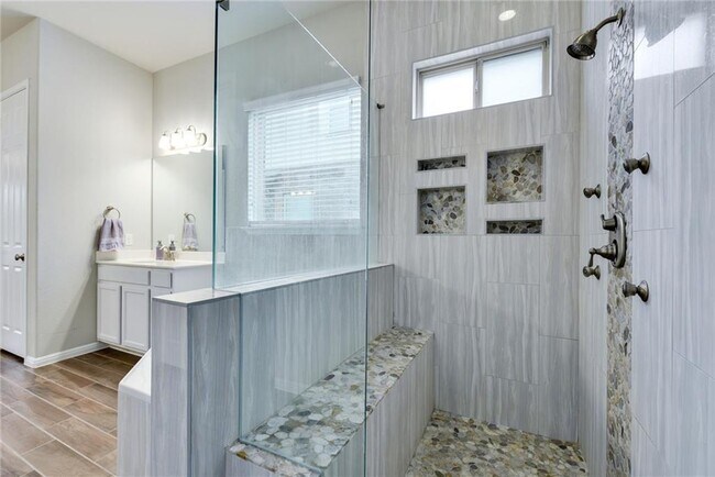 Building Photo - 3006 Rio Verde Dr