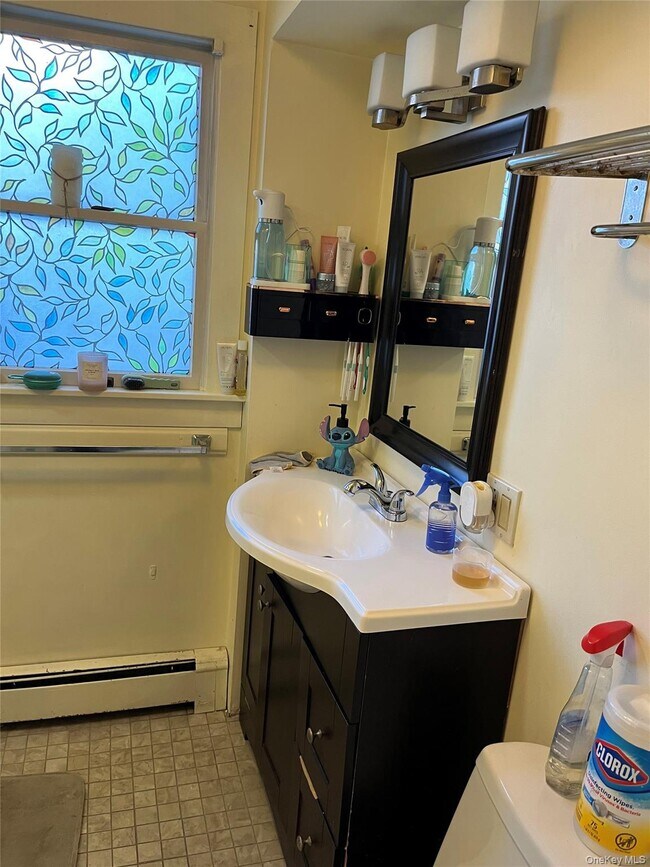 Building Photo - 3 Everett Ave