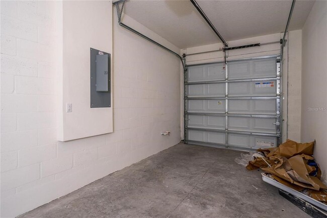 Building Photo - 34305 Sorrel Mint Dr